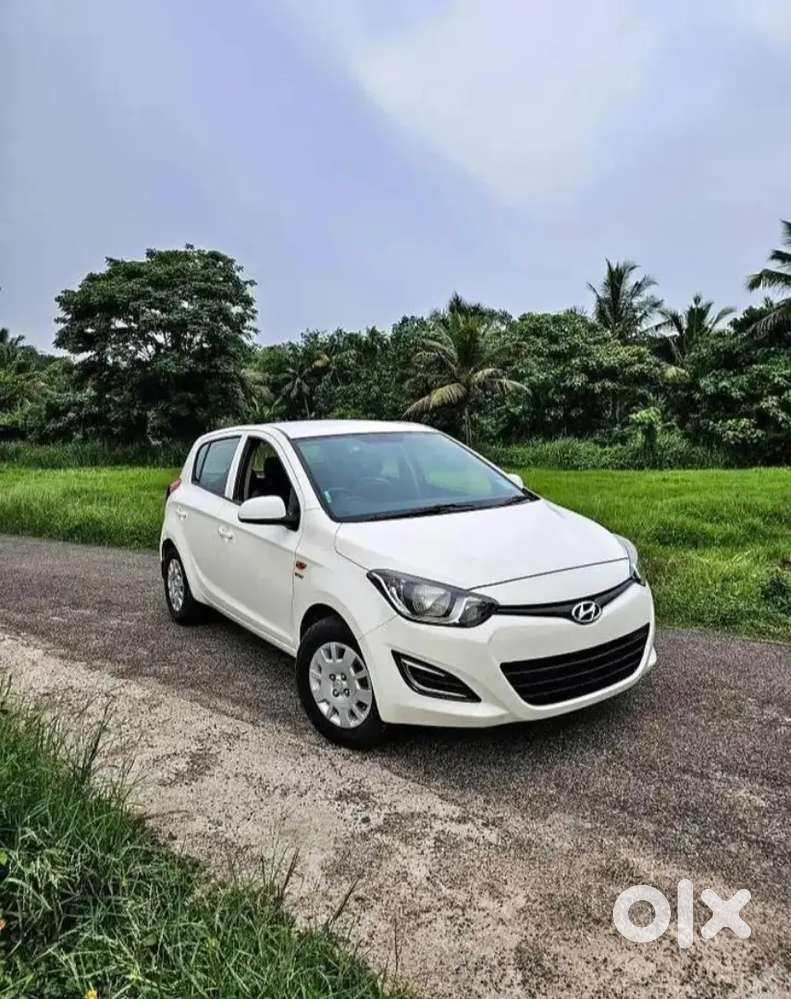 Hyundai I20 2013 Petrol Well Maintained