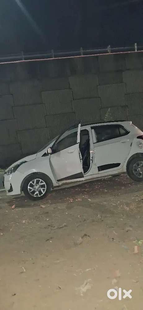 Hyundai Grand I10 2017 Diesel 135000 Km Driven
