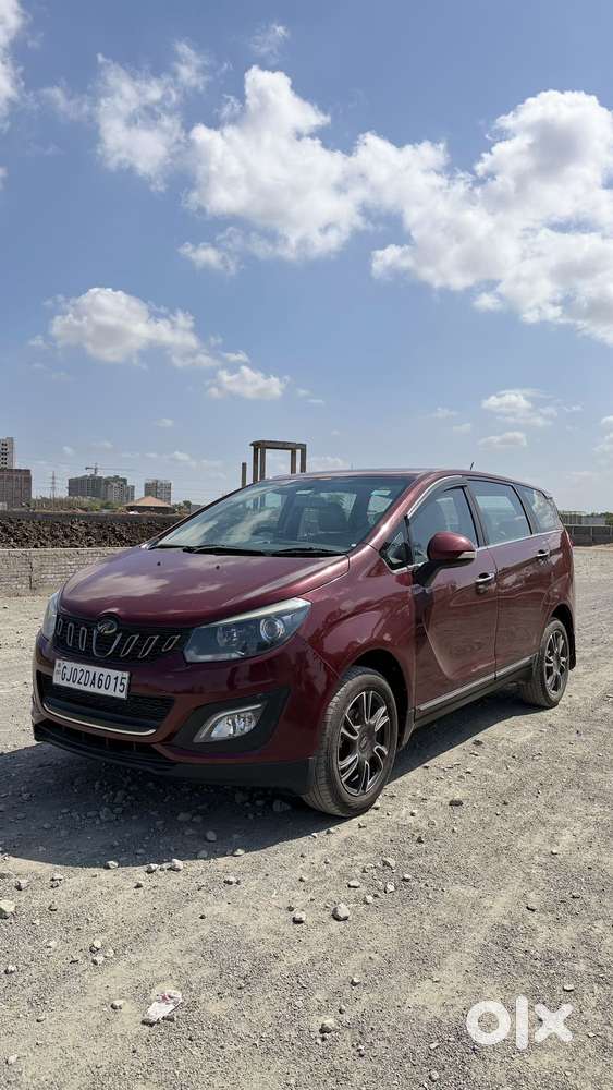Mahindra Marazzo M8, 2019, Diesel