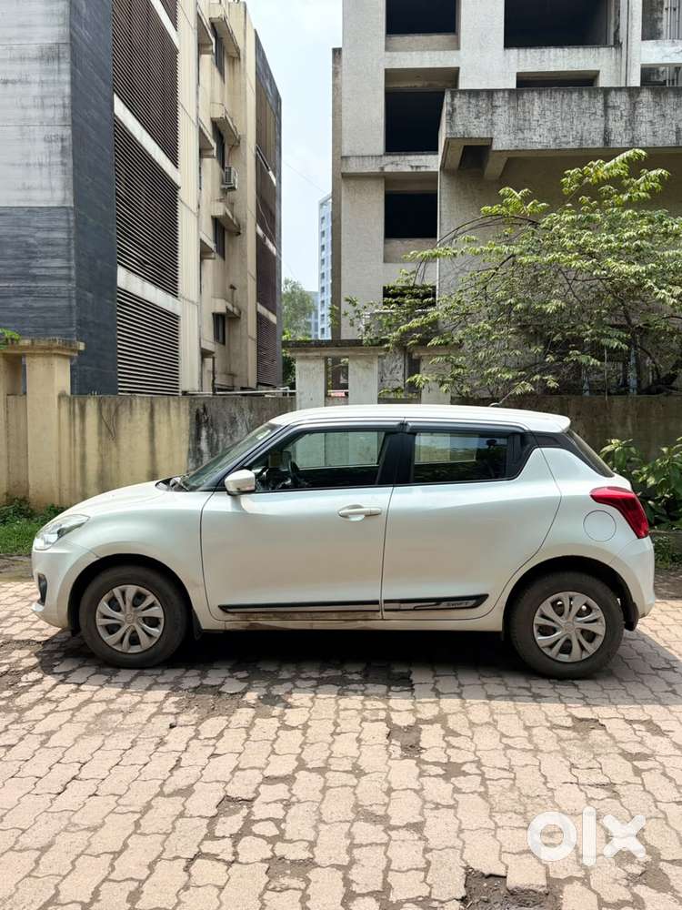 Maruti Suzuki Swift Vxi + Manual, 2018, Petrol