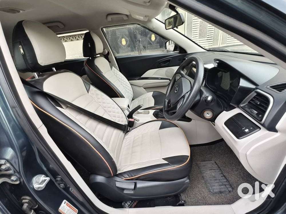 Mahindra Xuv300 W6, 2019, Petrol