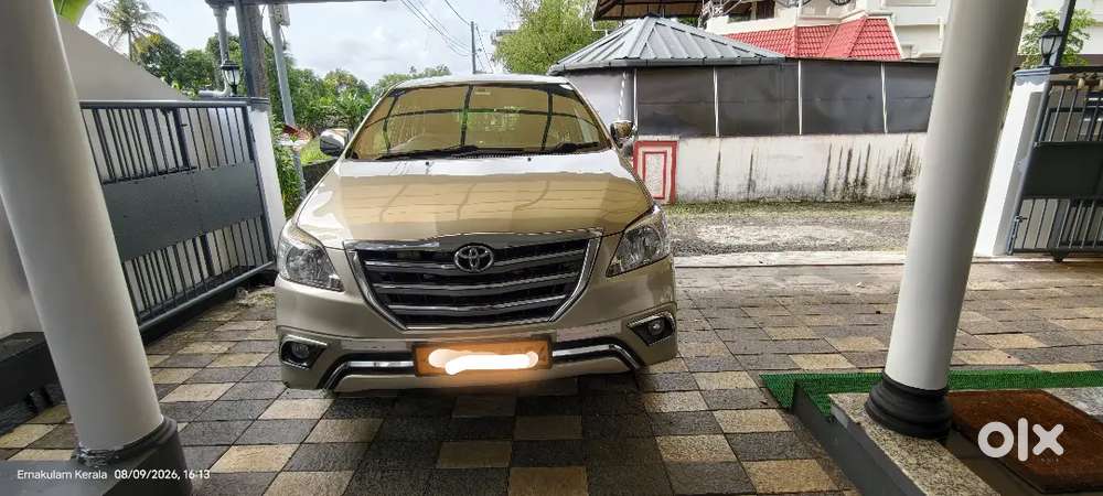 Toyota Innova 2013 Diesel Third Owner