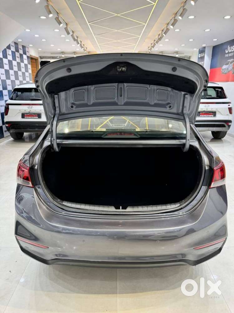 Hyundai Verna Sx(o) Petrol At, 2017, Petrol