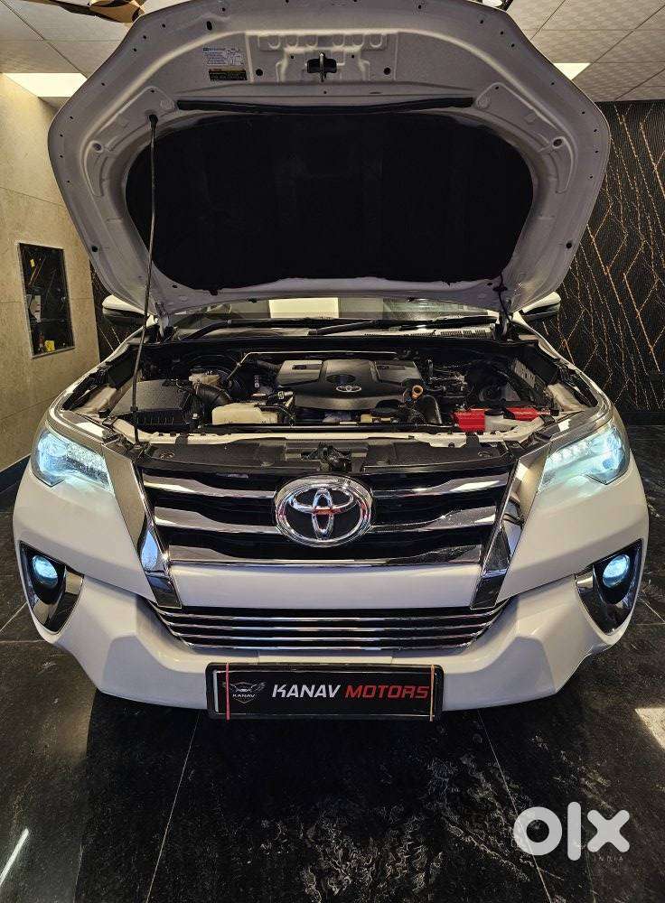 Toyota Fortuner 4x2 At 2.8 Diesel, 2018, Diesel