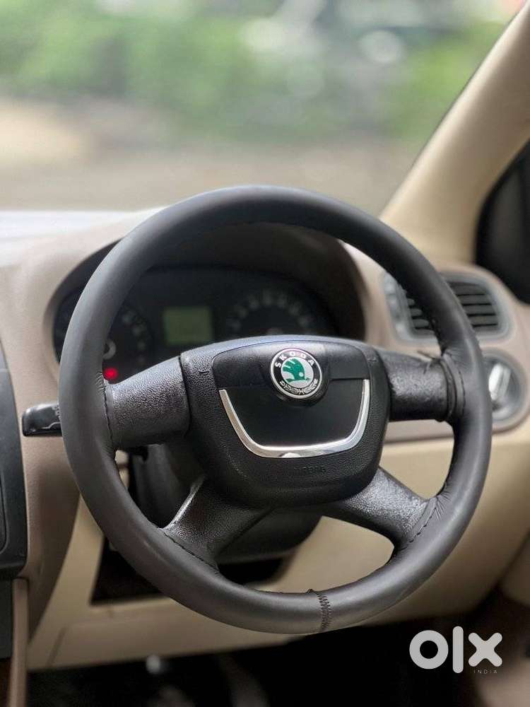 Skoda Rapid 1.5 Tdi Cr Elegance Plus, 2012, Diesel