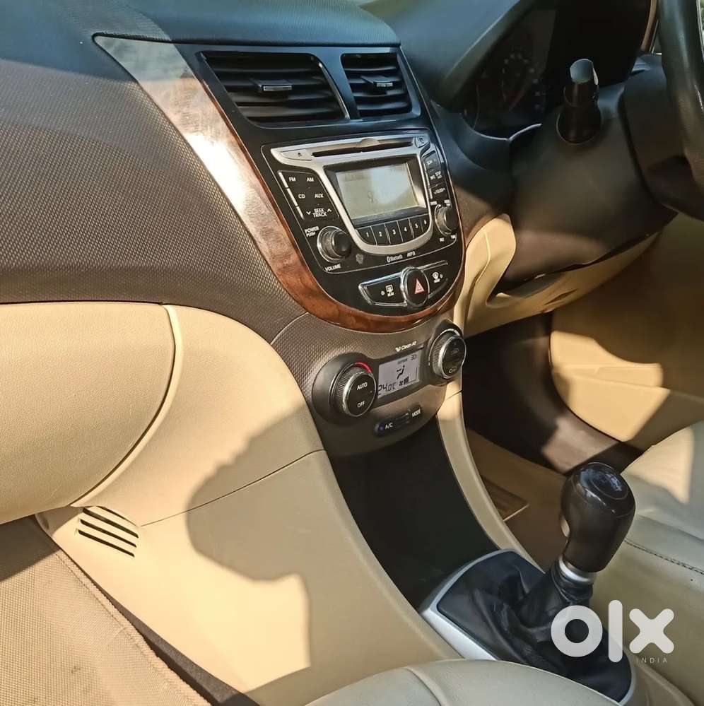 Hyundai Verna 1.6 Ex Vtvt, 2013, Petrol