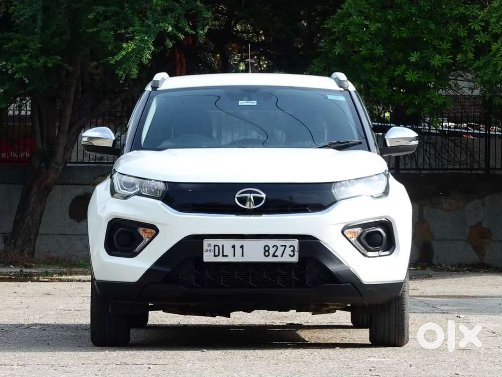 Tata Nexon, 2023, Petrol