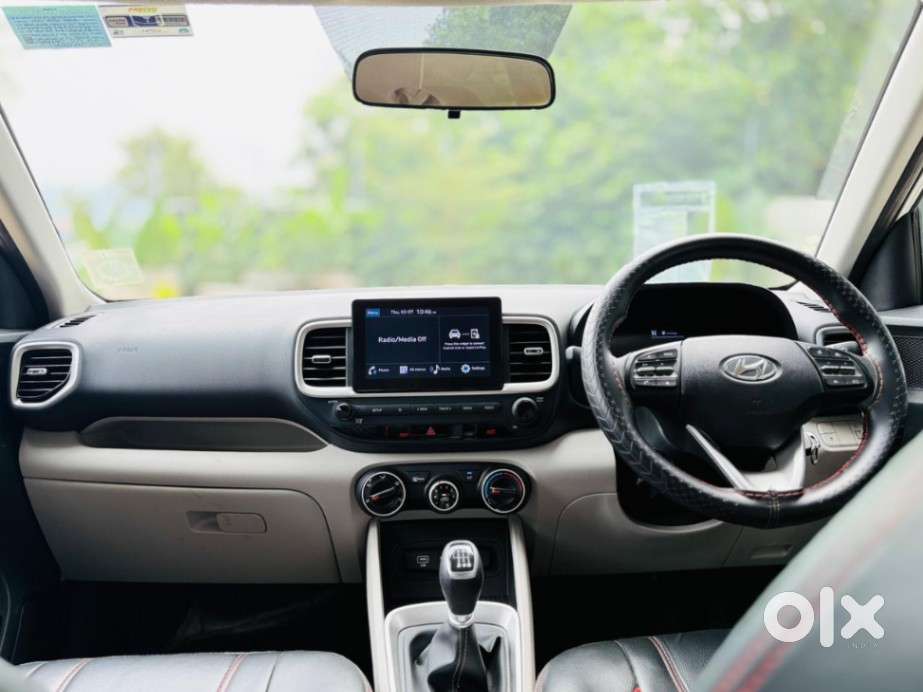 Hyundai Venue 1.0 S (o) Turbo Imt, 2022, Petrol