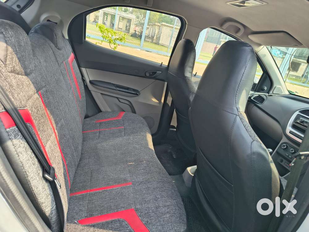 Tata Tiago 1.2 Revotron Xm, 2016, Petrol
