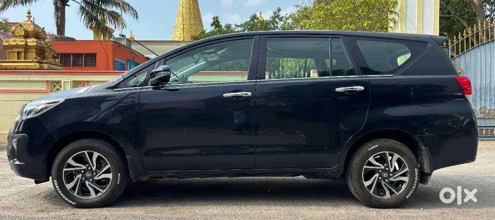 Toyota Innova Crysta 2023 Diesel Manual