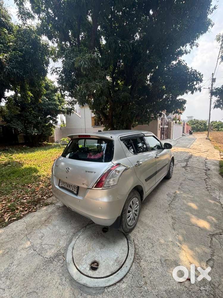 Maruti Suzuki Swift 2013 Petrol, Well Maintained, Good Condition
