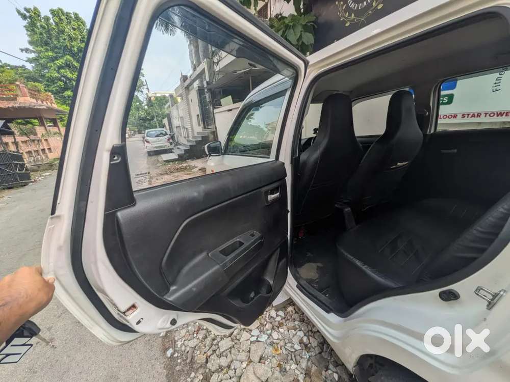 Maruti Suzuki Wagon R Vxi 2025