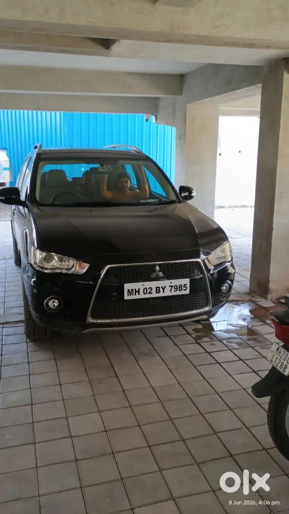 Mitsubishi Outlander 2010 Cng & Hybrids 145869 Km Driven