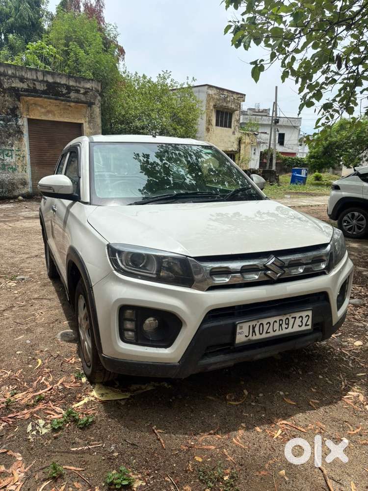 Maruti Suzuki Brezza Lxi 2021 Petrol