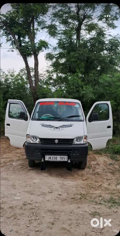 Maruti Suzuki Eeco Smiles 1st Year
