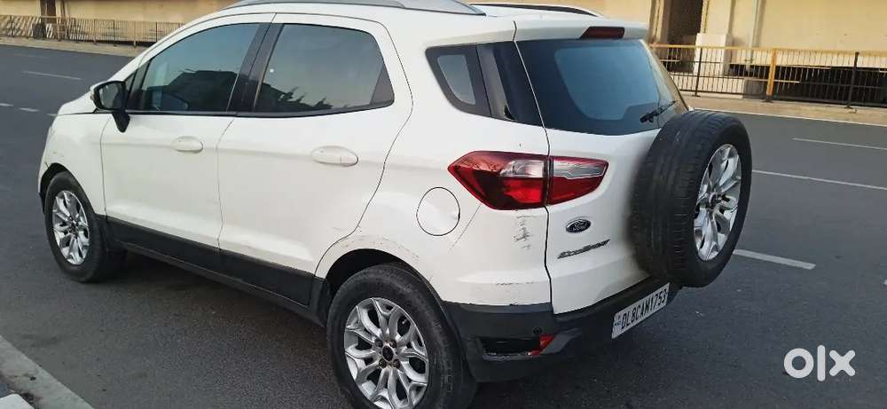 Ford Ecosport 2015 Petrol 85000 Km Driven