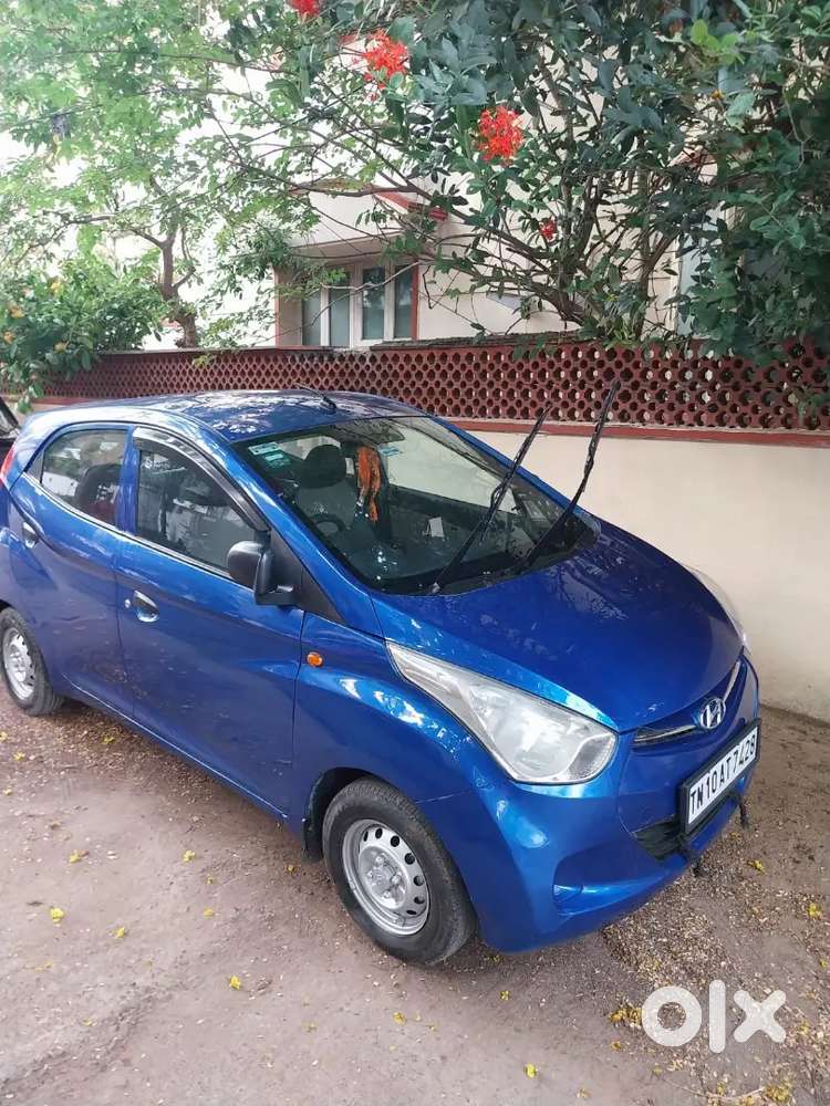 Hyundai Eon Era Plus Top And Model Petrol  2016 Last Fancy Number 1st