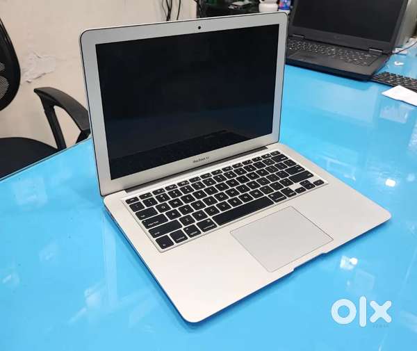 Rs 19000 Only Apple Macbook Air Limited Offer Hurry up