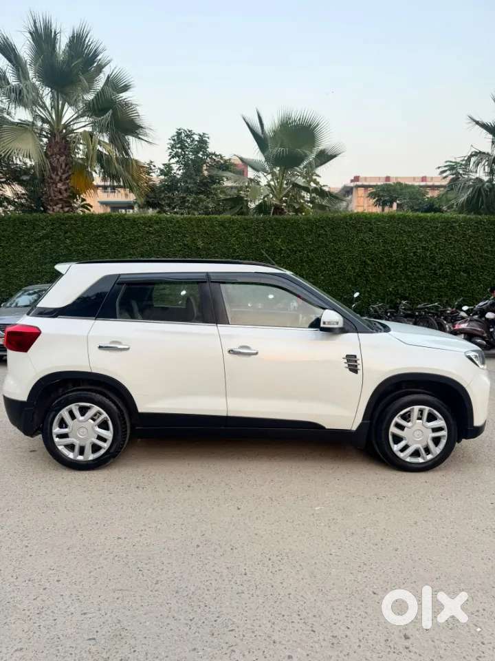 Maruti Suzuki Brezza Vxi S-cng, 2020, Cng & Hybrids