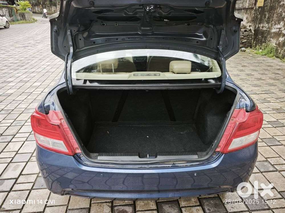 Maruti Suzuki Dzire 1.2 Zxi Amt, 2018, Petrol