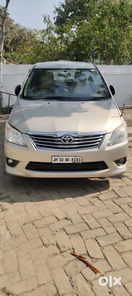 Toyota Innova Diesel 2013