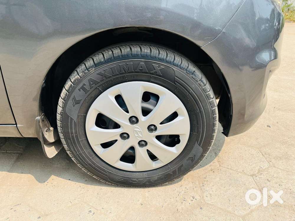 Hyundai I10 Sportz 1.2 Automatic Kappa2, 2013, Petrol