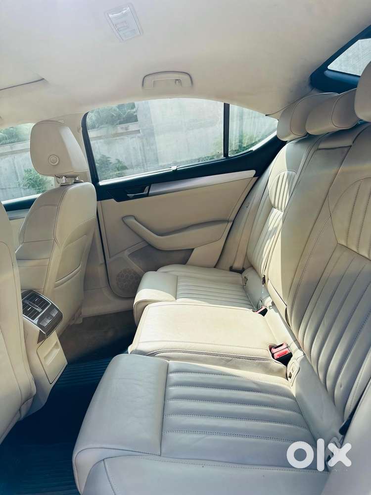 Skoda Superb Style 2.0 Tdi At, 2018, Diesel