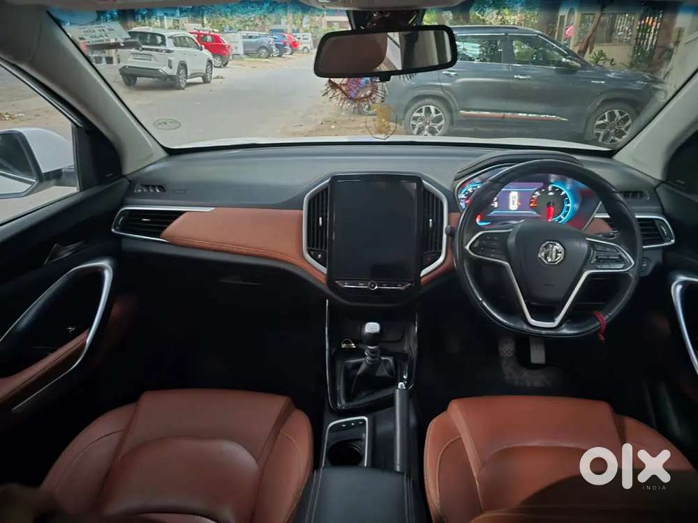 Doctor Driven Mg Hector Plus 2.0 ,diesel ,2020,6 Seater