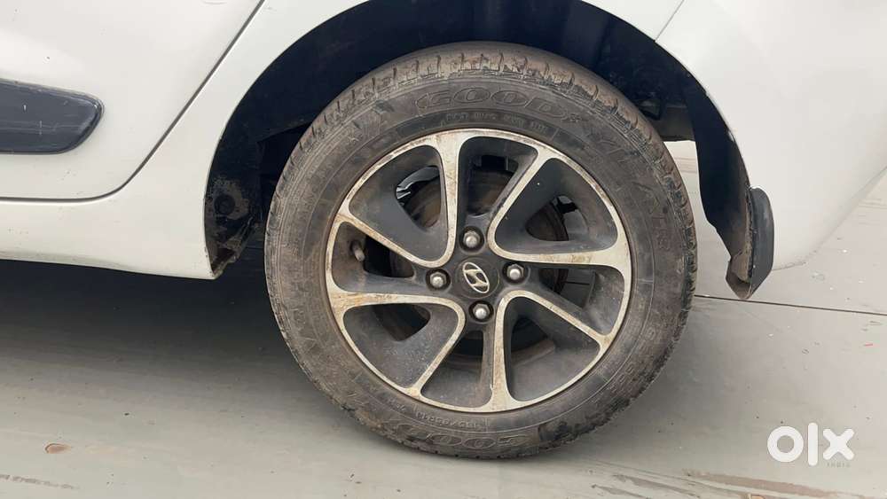 Hyundai Grand I10 1.2 Kappa Sportz Option At, 2017, Petrol