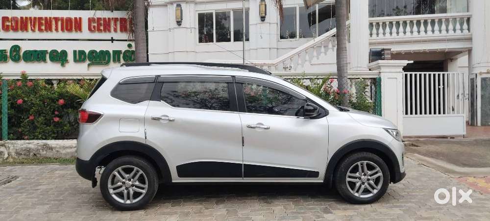 Renault Triber Rxz, 2022, Petrol