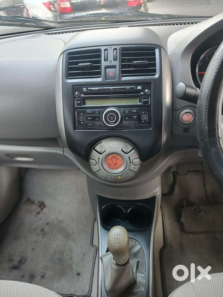 Nissan Sunny Xv Special Edition, 2012, Petrol