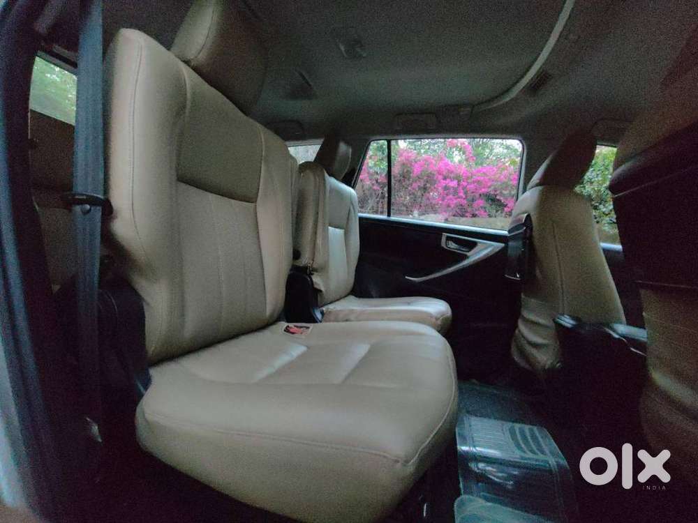 Toyota Innova Crysta 2.4 V 7 Str, 2017, Diesel