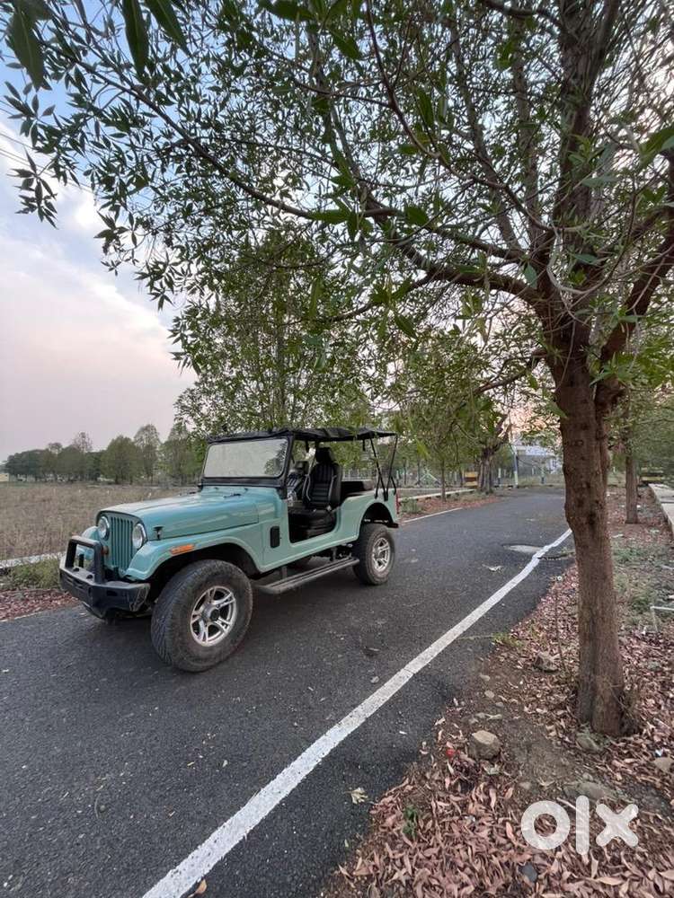 Mahindra Jeep 450