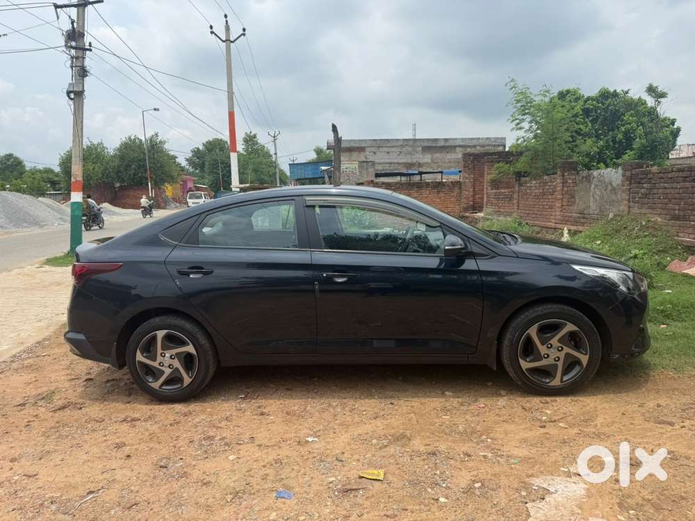 Hyundai Verna 2022 Petrol