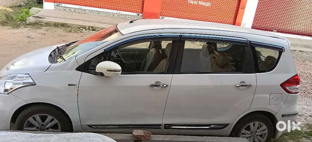 Maruti Suzuki Ertiga 2016 Diesel 190000 Km Driven
