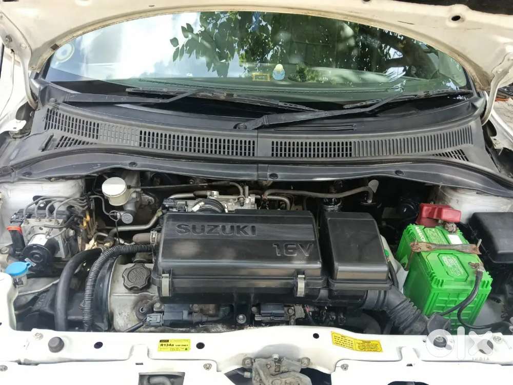 Maruti Suzuki Swift 2009 Petrol 99972 Km Driven