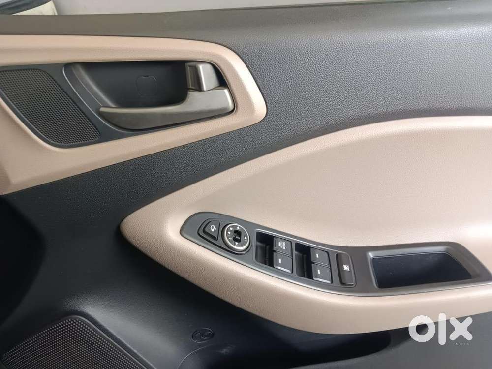 Hyundai I20 2015 Diesel 125000 Km Driven