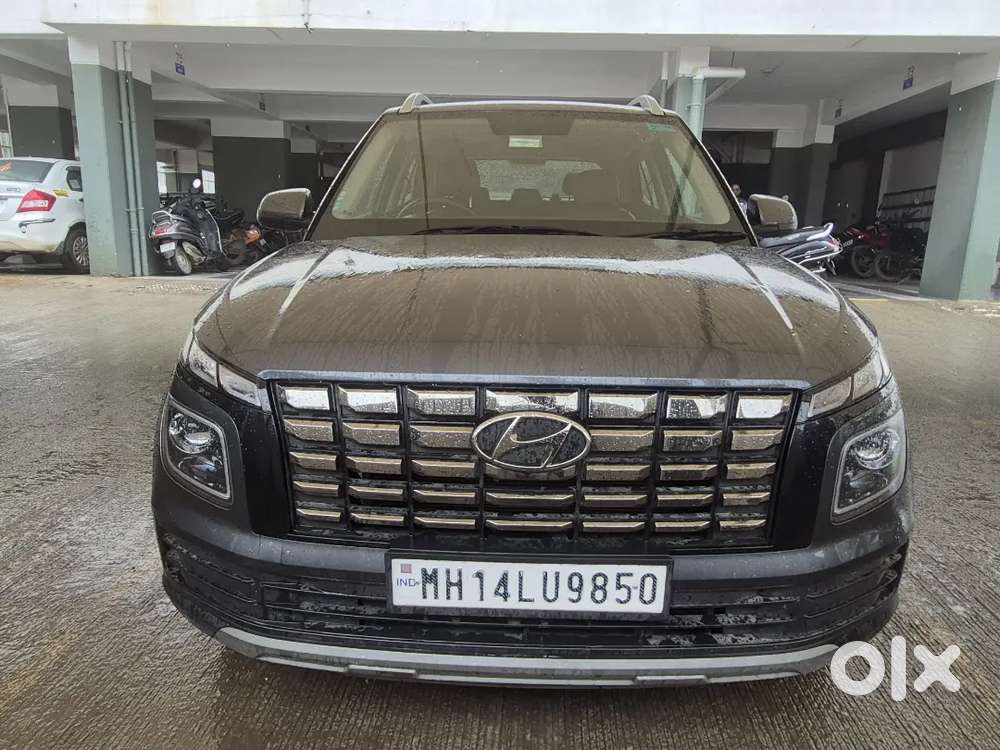 13k Kms Hyundai Venue 1.2 So+ 2024 Sept Petrol Manual