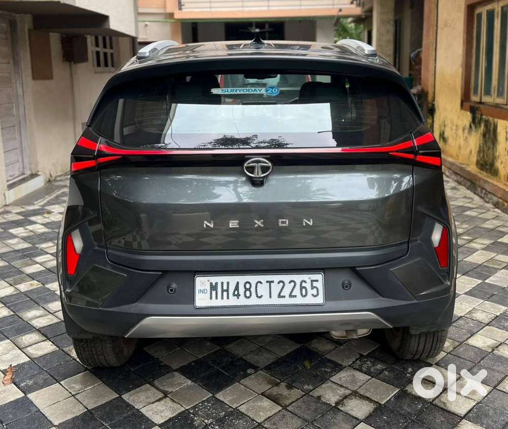 Tata Nexon Fearless Plus 1.2 Revotron Petrol 6 Mt Dt, 2023, Petrol