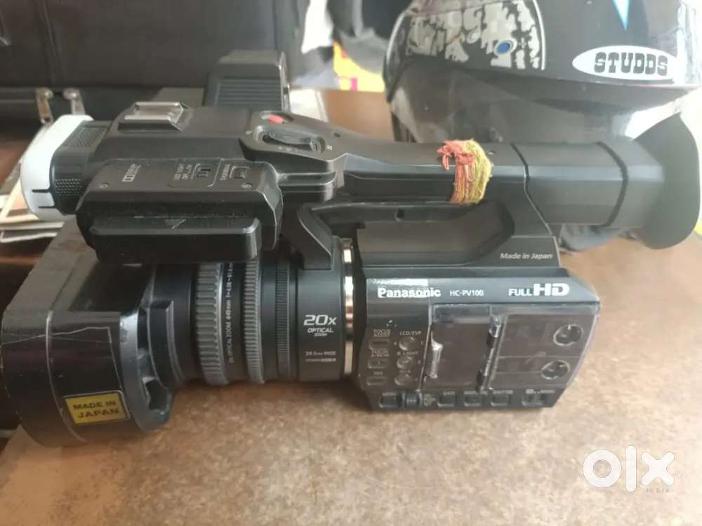 Panasonic HC PV 100 FULL HD Cameras Lenses 1822802679
