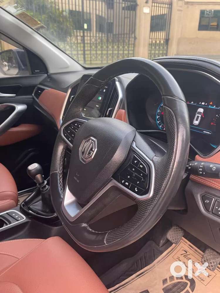 Mg Hector Plus Sharp Pro 2.0 Turbo Diesel 6 Str Dual Tone, 2022, Die..