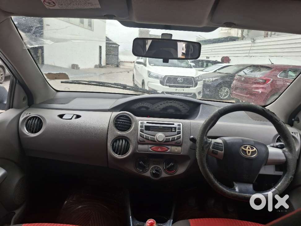 Toyota Etios 2010-2012 Vx, 2011, Petrol