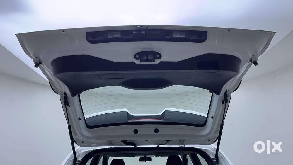 Nissan Magnite 1.0 Xv Premium Turbo Cvt, 2023, Petrol