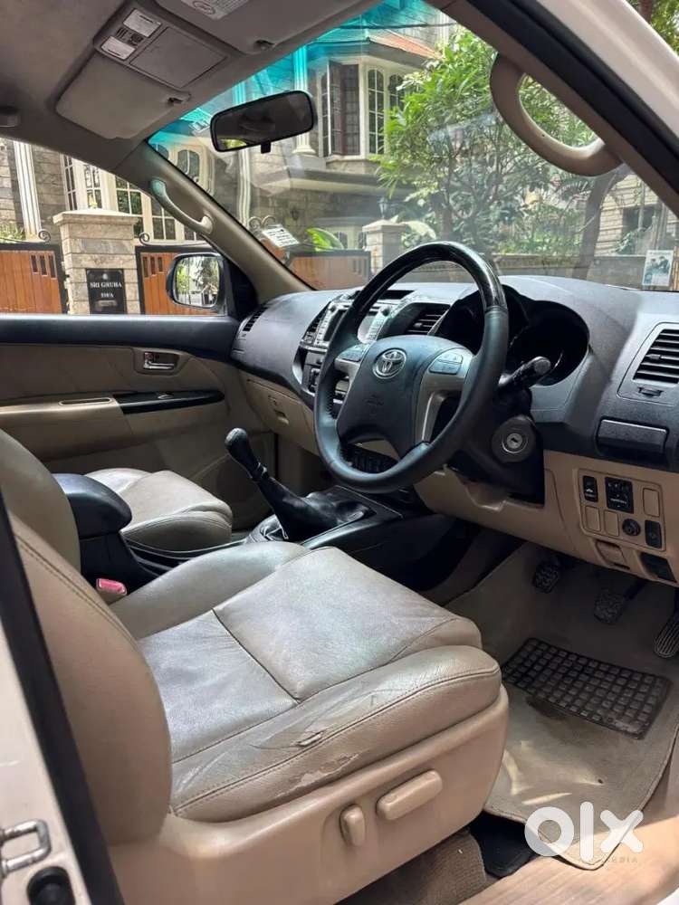 Toyota Fortuner 2015 Diesel Well Maintained