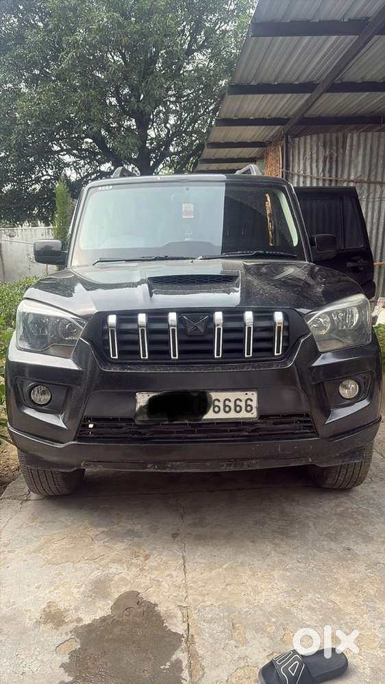 Mahindra Scorpio Classic 2021
