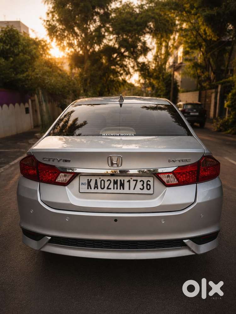 Honda City 1.5 V 4th Gen I-vtec Mt, 2018, Petrol