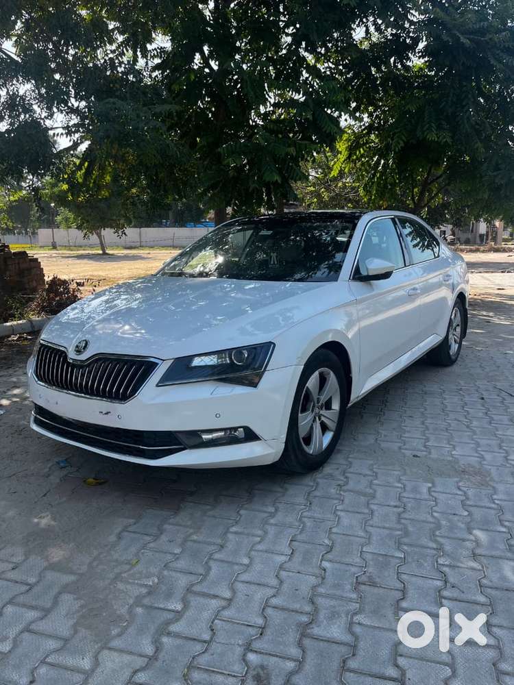 2017 Skoda Superb At Chandigarh Number