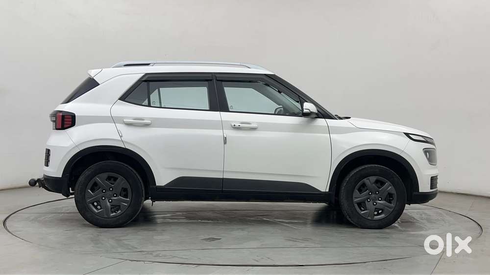 Hyundai Venue Sx, 2023, Petrol