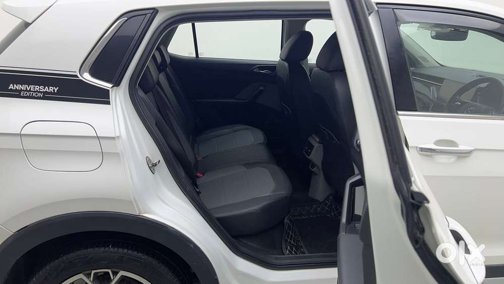 Skoda Kushaq Style 1.0l Tsi Mt, 2022, Petrol
