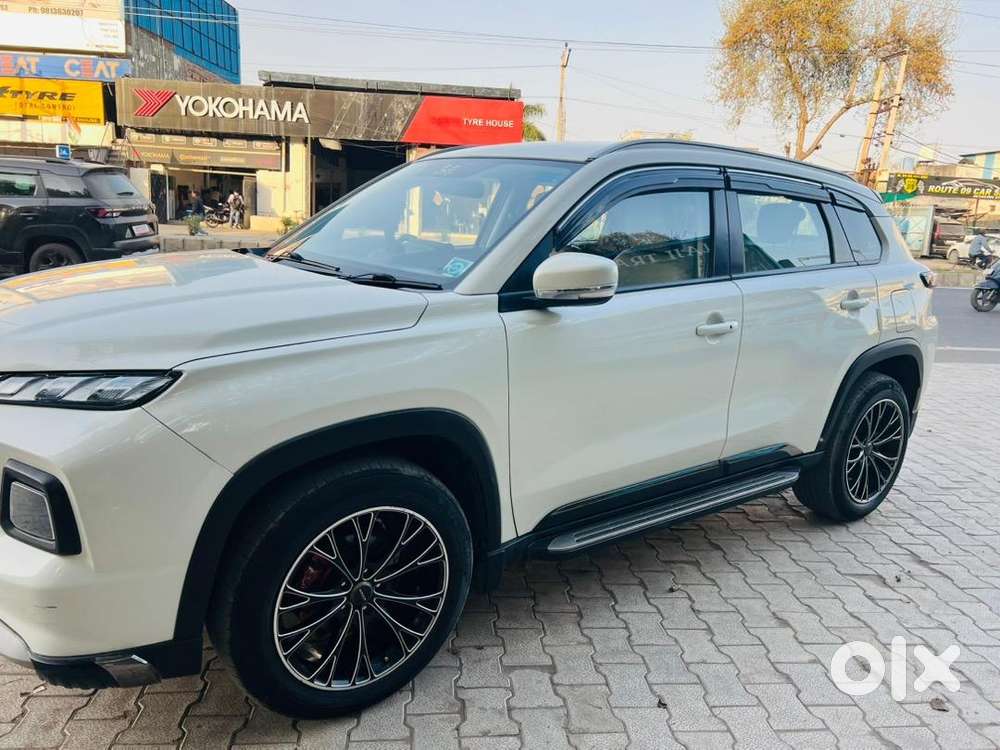Maruti Suzuki Grand Vitara 2023 Cng & Hybrids Well Maintained